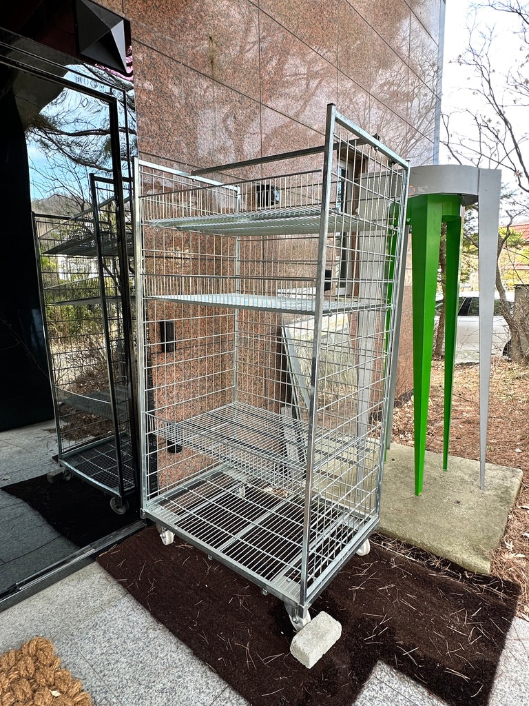Rolling cart, Galvanized on wheels