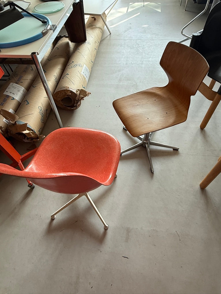 La Fonda by H. Miller & Vitra/ Eames chair