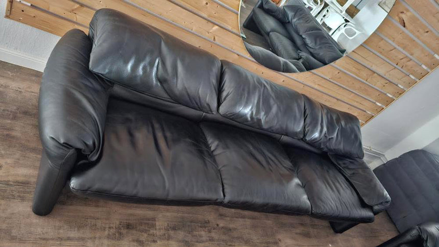 Maralunga sofa