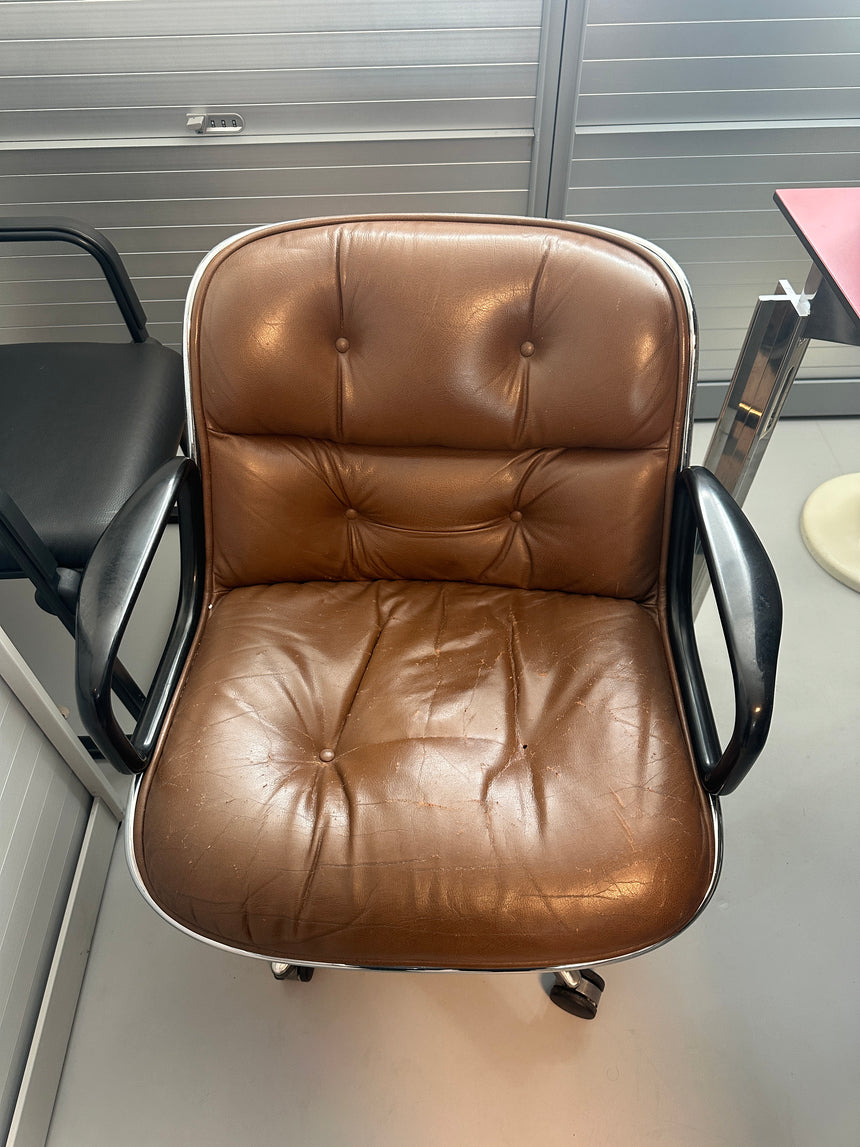 Knoll executive chair by Pollock