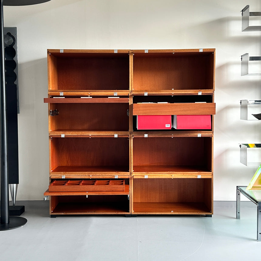 M40 Munch cabinet