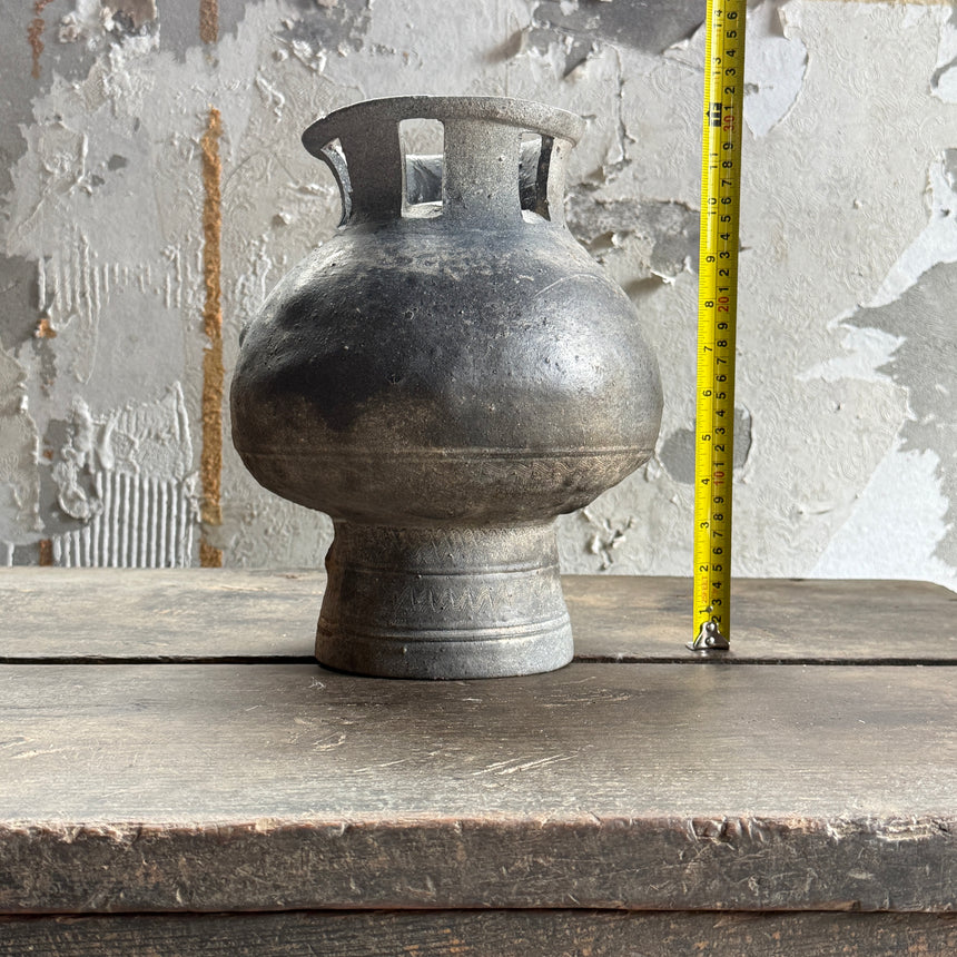 가야 투창 토기 Gaya Openwork Pottery 26x30H cm