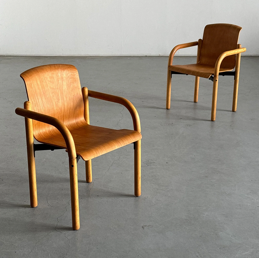 Thonet S320 나무 빈티지 버전