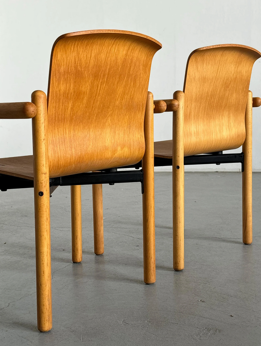 Thonet S320 나무 빈티지 버전