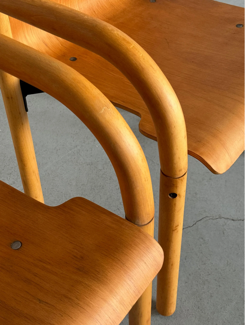 Thonet S320 나무 빈티지 버전