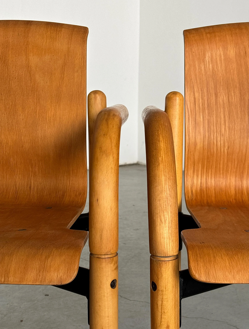 Thonet S320 나무 빈티지 버전