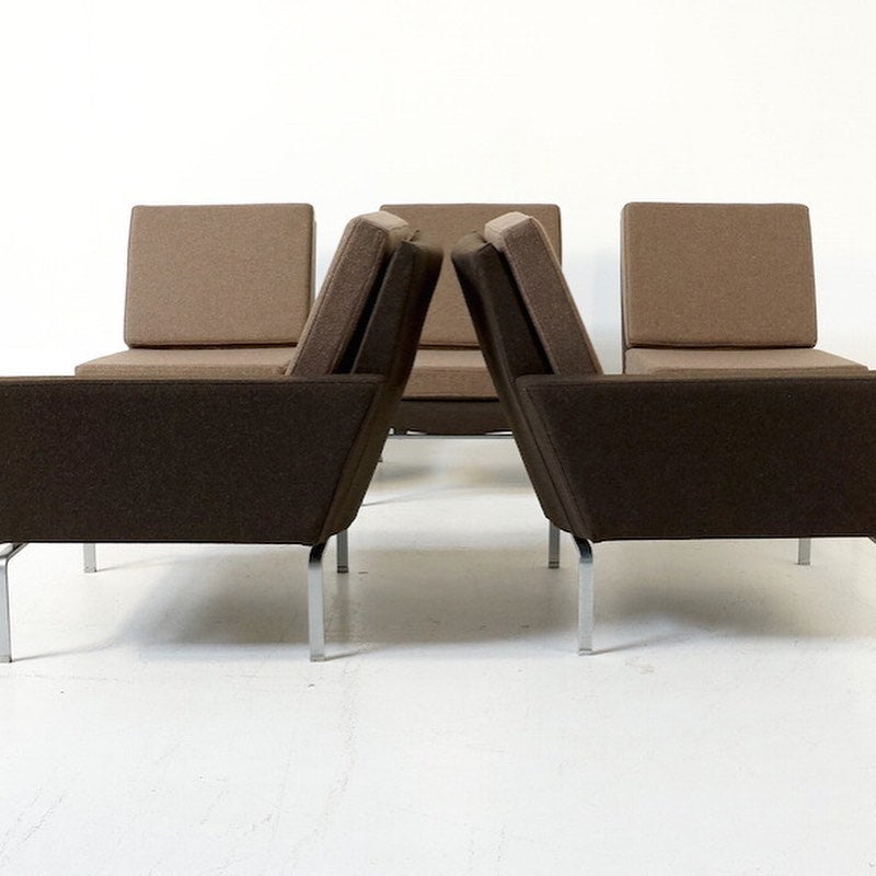 5 section sofa designed by Gigante
