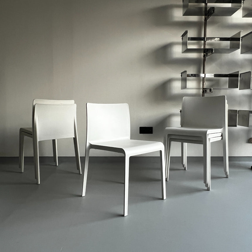 Volt chairs: stackable & weather proof