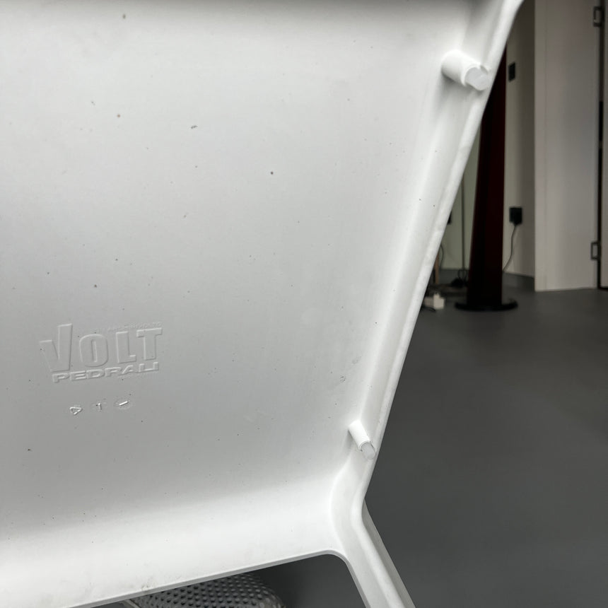 Volt chairs: stackable & weather proof