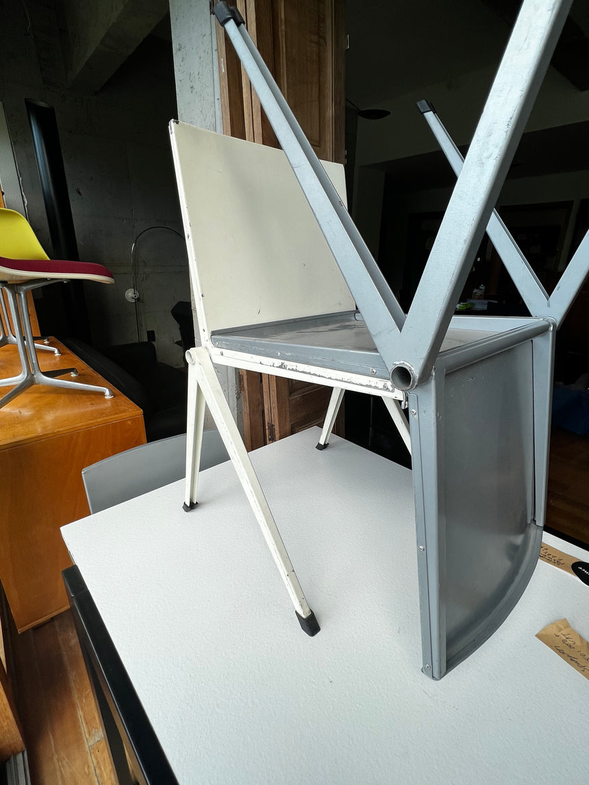 Rietveld Expo 58 chairs